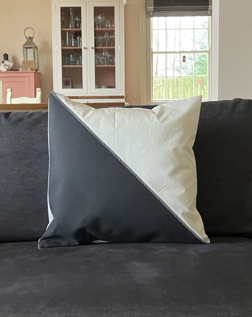 canvas mix cushion - image 7